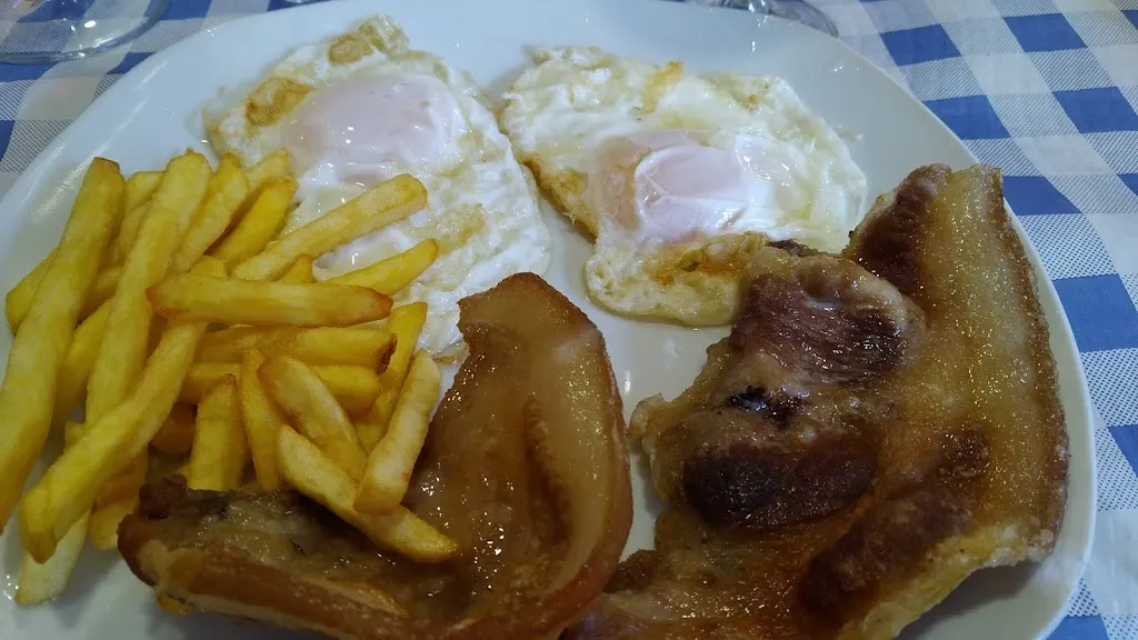 Rafael Aznar_Bar Bacardis_Botorrita_recensione