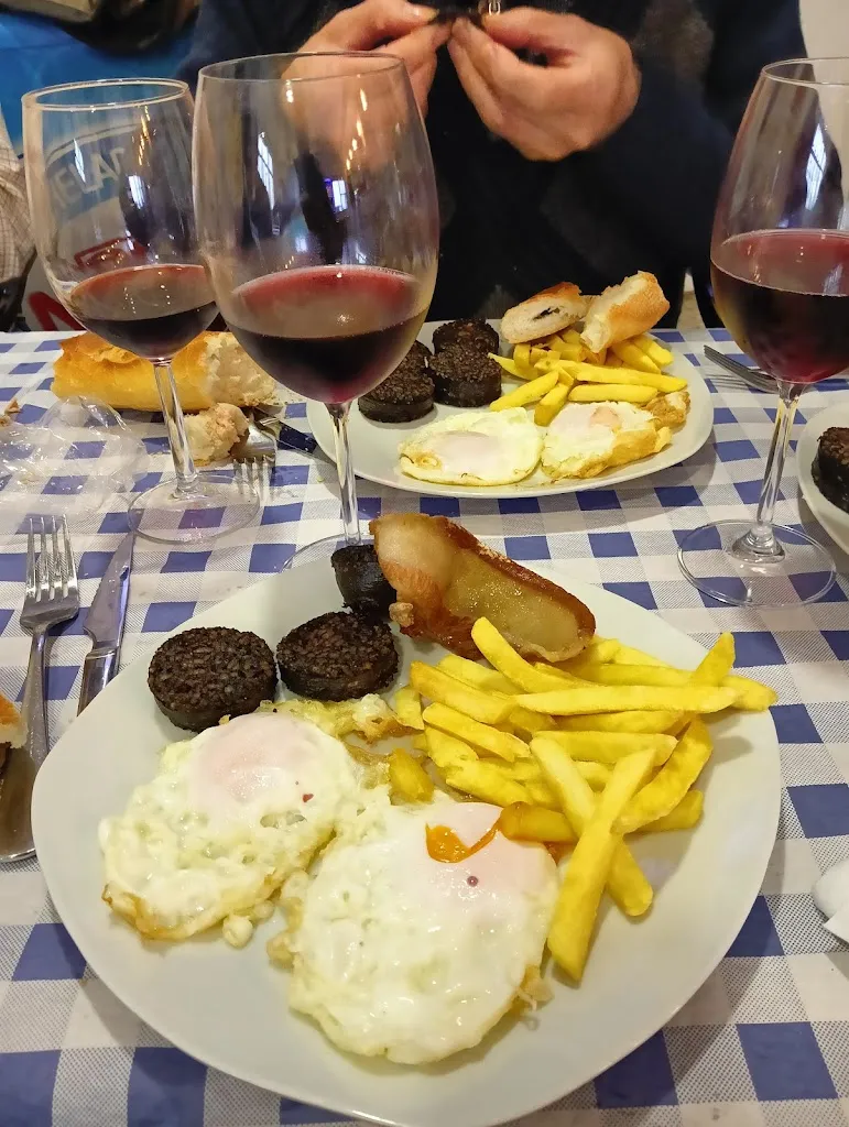 Bar Bacardis_Botorrita_slider_image_2