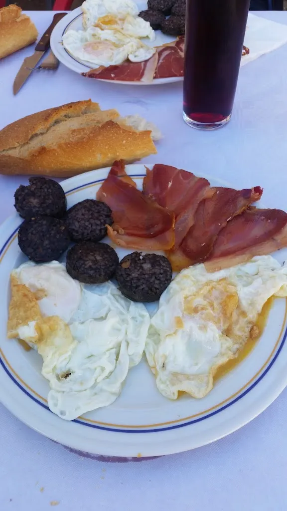 Bar Bacardis_Botorrita_slider_image_3