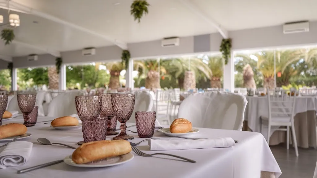 Restaurante Humo by César Gabás restaurant in Bisimbre