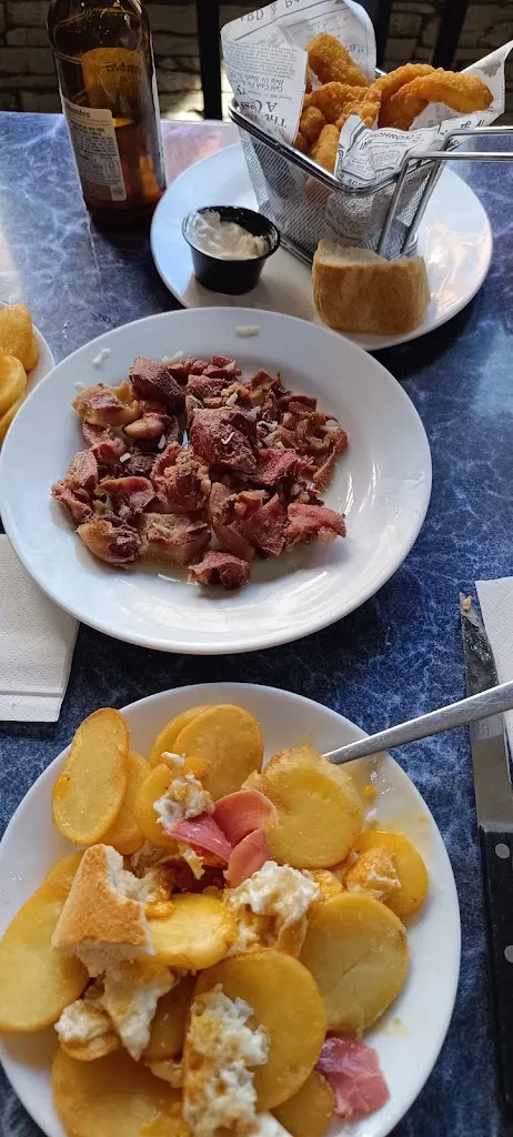 Antonio Jose Mancha_Bar Avenida Sport y Tapas_Brea de Aragón_review