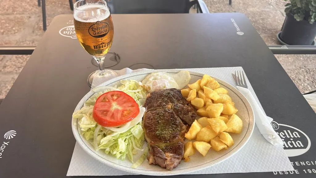 Tsoi Ka Man_Restaurante Lago Resort_Bubierca_review