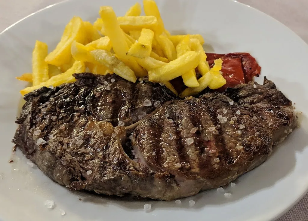 Sebastian Di Grillo_Hostal La Parrilla Monegros II_Bujaraloz_recensione