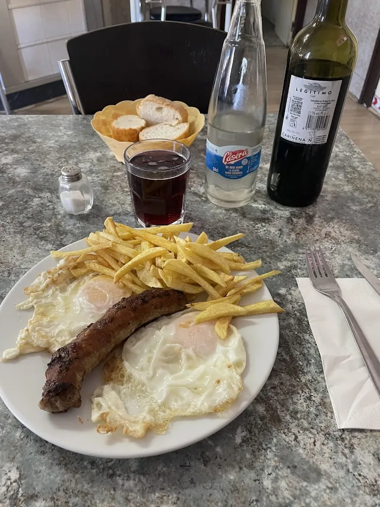 Javi Carrillo_Bar Flor de Lis_Bujaraloz_recensione