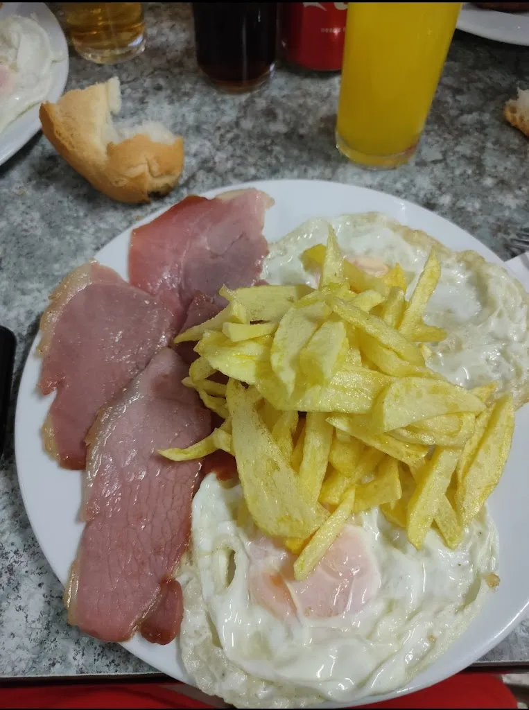 Bar Flor de Lis_Bujaraloz_slider_image_3