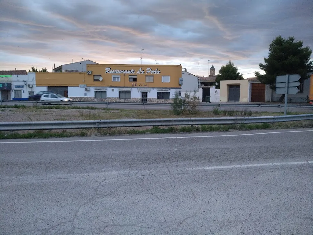 Restaurante la Perla_Bujaraloz_slider_image_3