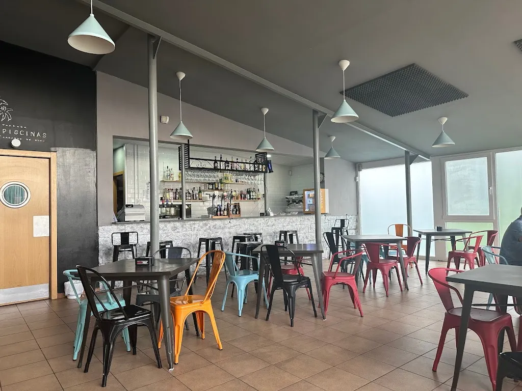 Bar Las Piscinas - Cabañas de Ebro restaurant in Cabañas de Ebro