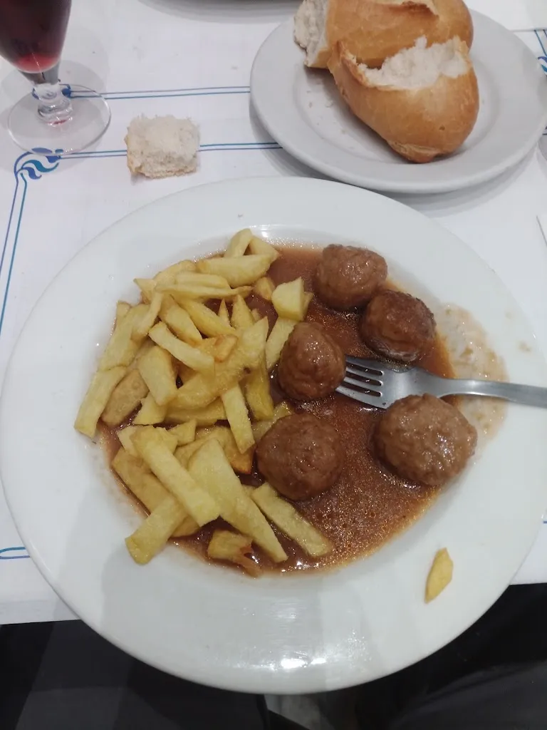 Diego Emilio Alderete Alcoba_Cafe Calatayud_Calatayud_review