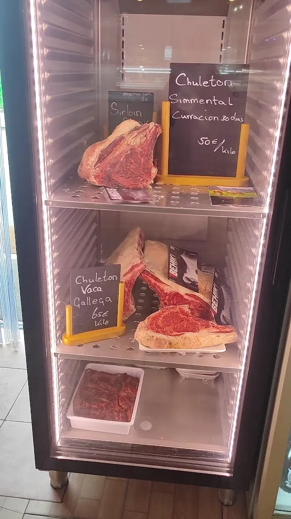 Los Cuarteranos Restaurante_Cadrete_slider_image_2