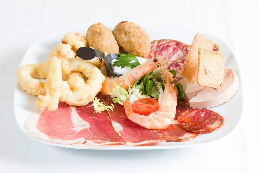 Restaurante Tío Genaro_Cadrete_slider_image_2