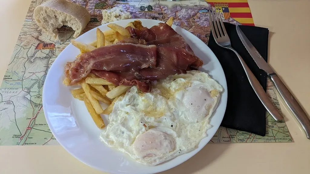 La tasca de Juanje_Cadrete_slider_image_2