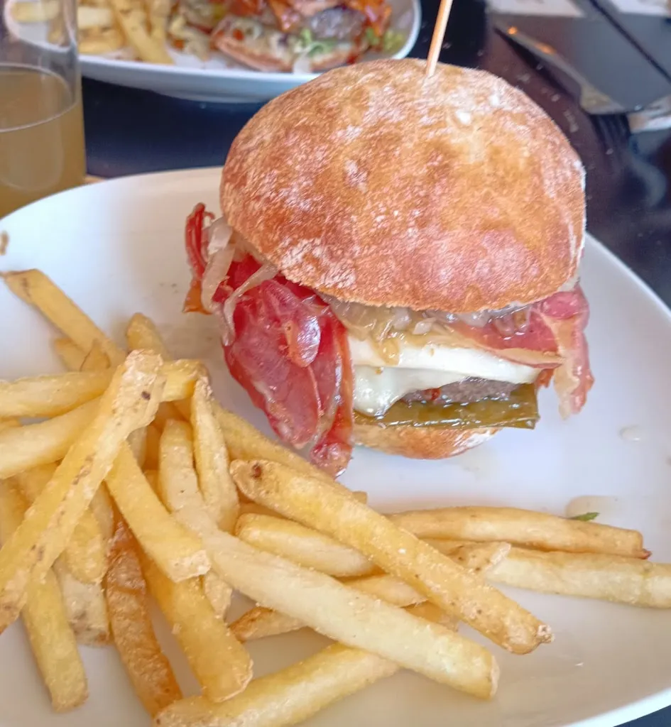 Kiosco Las Colinas_Cadrete_slider_image_3