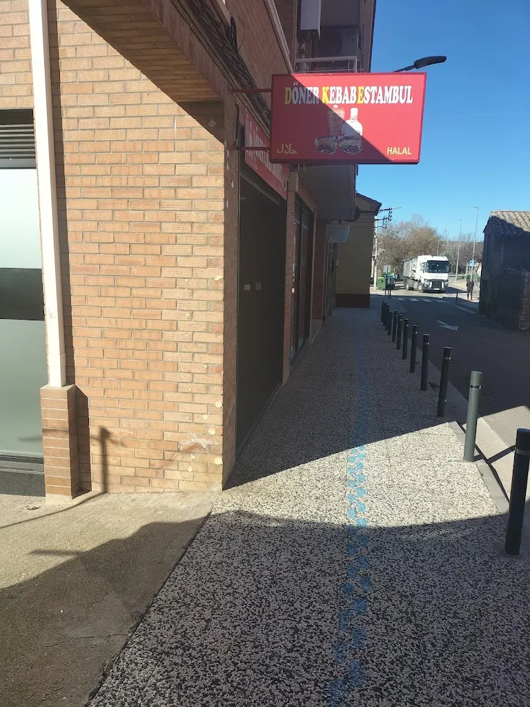 Jadebeva_DONER KEBAB ESTAMBUL_Cadrete_review