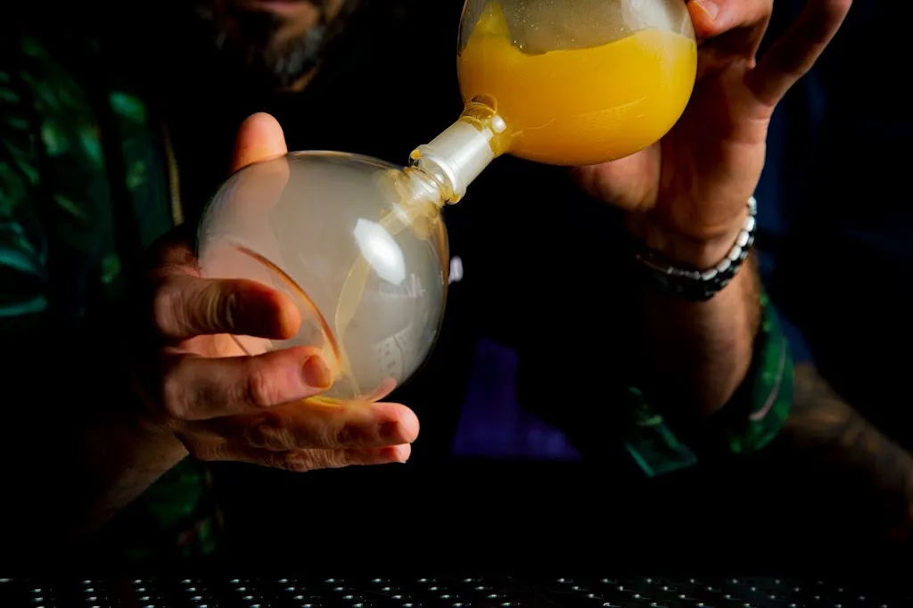 Pink Cocodrilo_Biel_slider_image_3