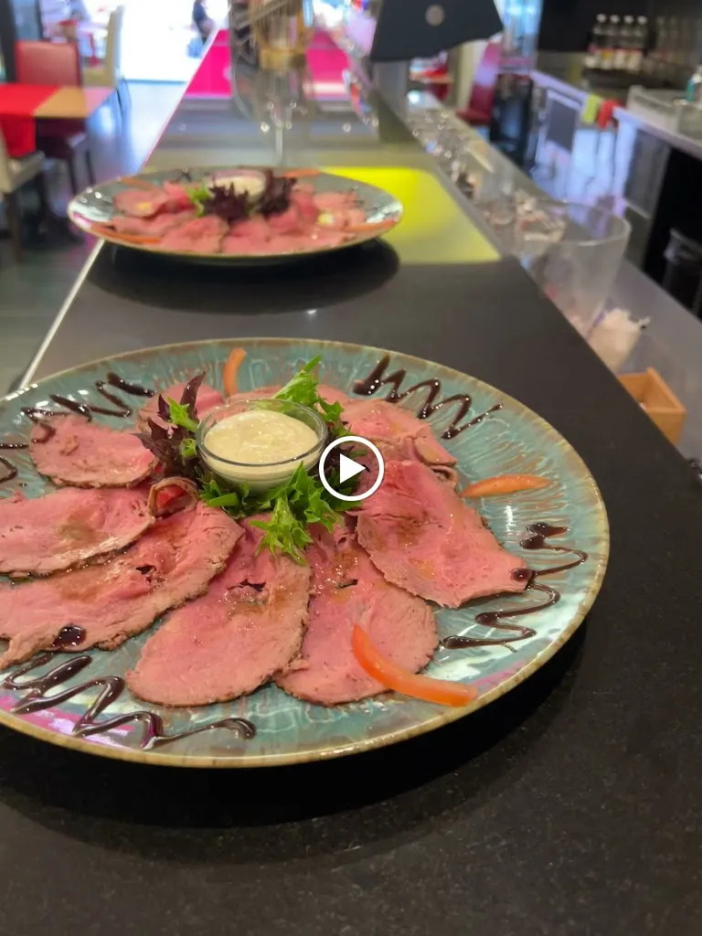 Cordon Bleu House_Biel_slider_image_2