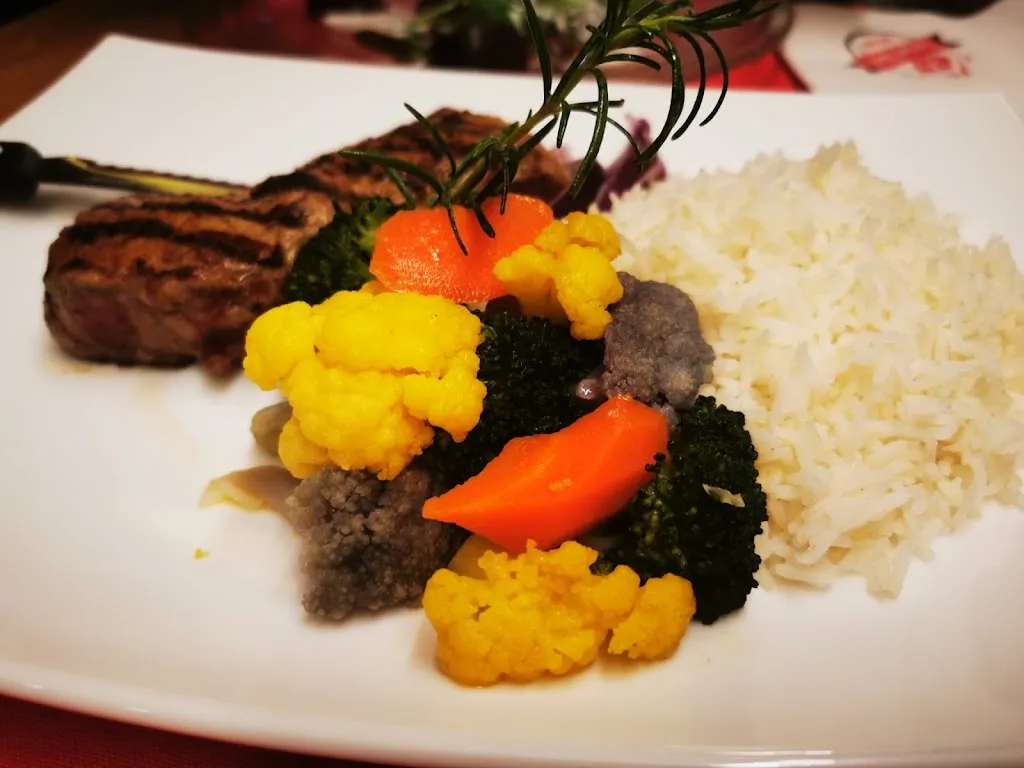 Cordon Bleu House_Biel_slider_image_3