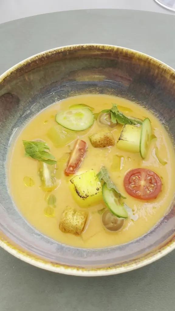 REPAS Rooftop Bistronomie_Biel_slider_image_2