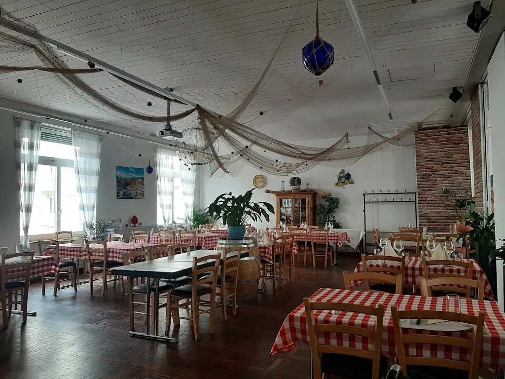 Jessica Cho_Restaurant Satriale’s_Biel_recensione