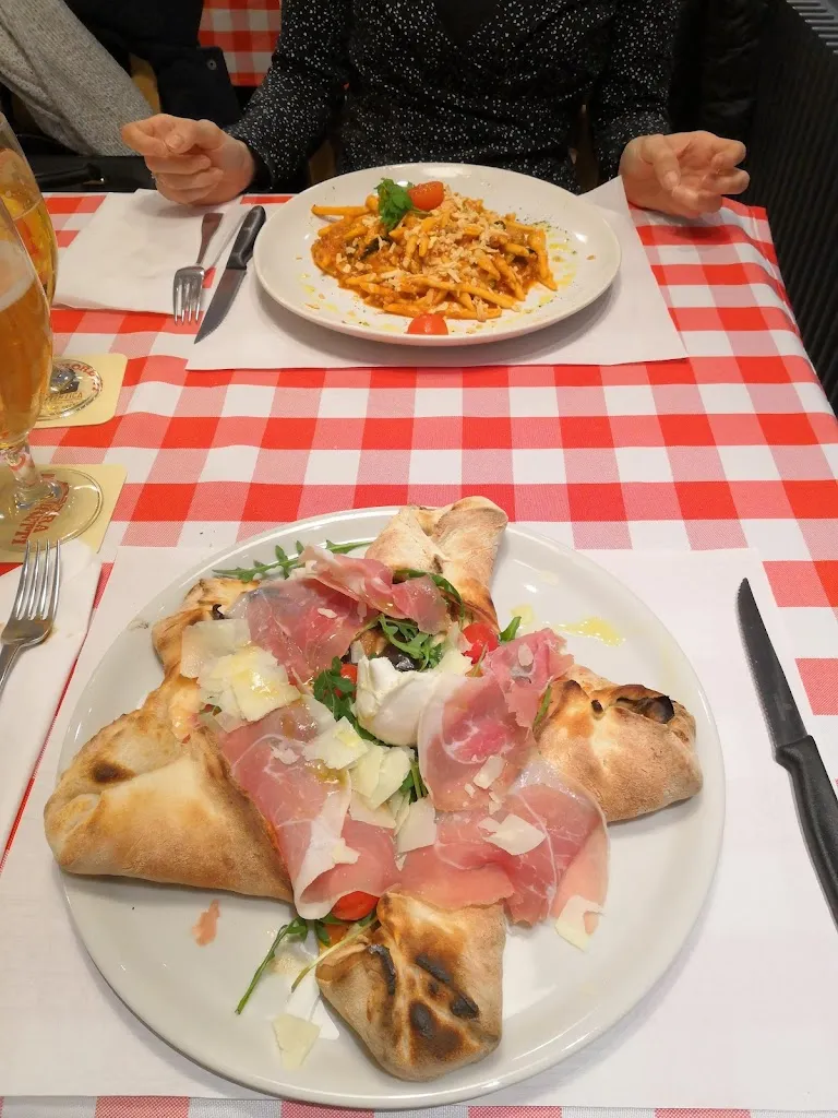 Joël Edelmann_Restaurant Satriale’s_Biel_recensione