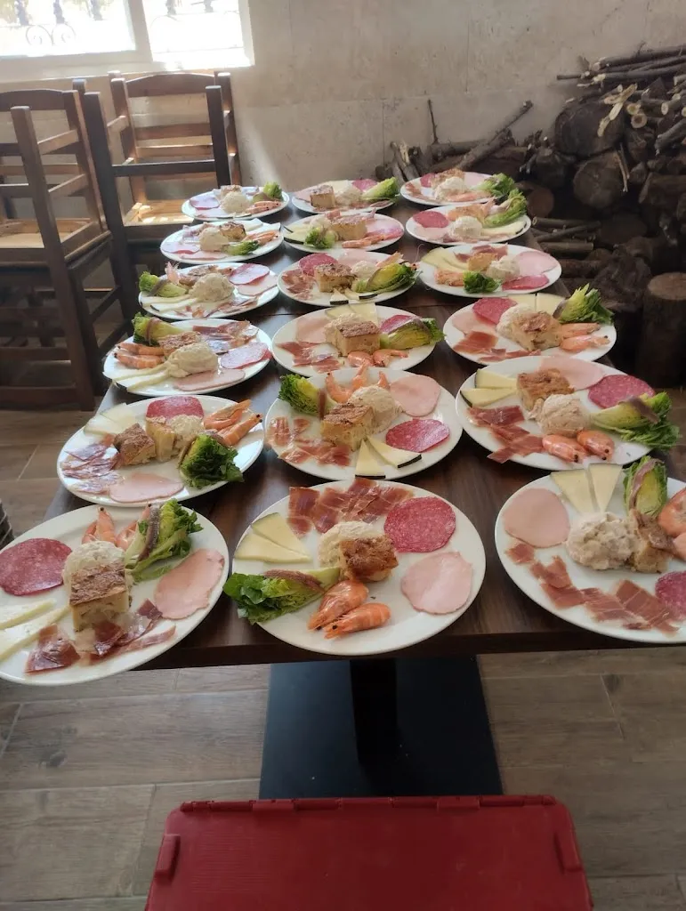 Menu_Bar D-Jose_Viator_image_4