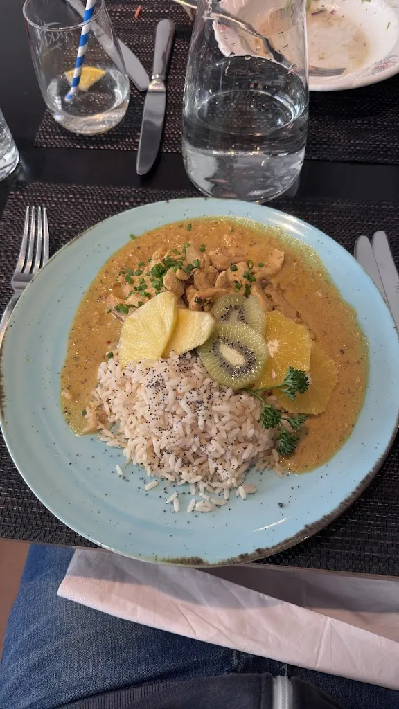 Jerome Benacloche_Restaurant La FONTAINE Rémy Tanner_Biel_review