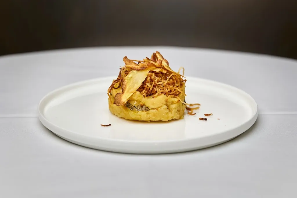 Casa Loa im Pfauen_Biel_slider_image_2