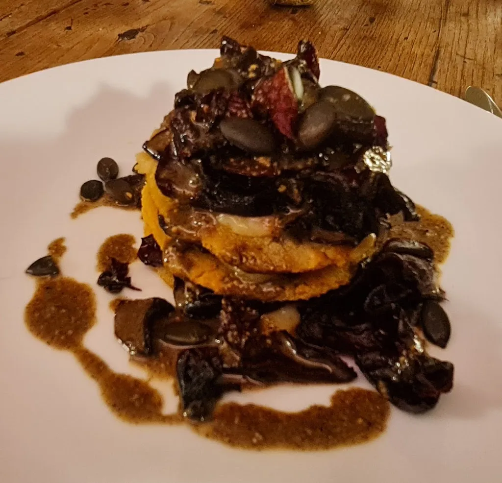 Casa Loa im Pfauen_Biel_slider_image_3