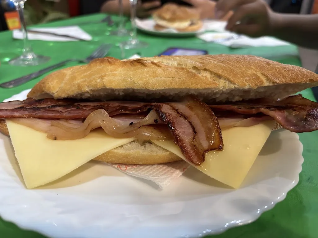 Restaurante Alfredo_Calatorao_slider_image_2