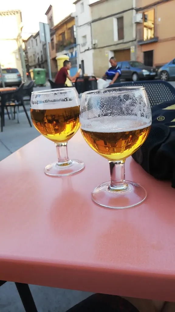 Daniel Riera Riera_Café Rakú 33_Calatorao_review