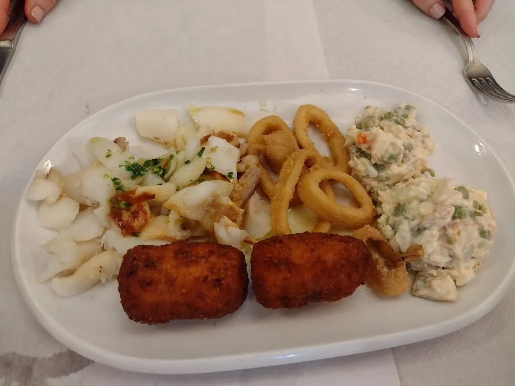 Menu_Bar Eladio_Calatorao_image_5