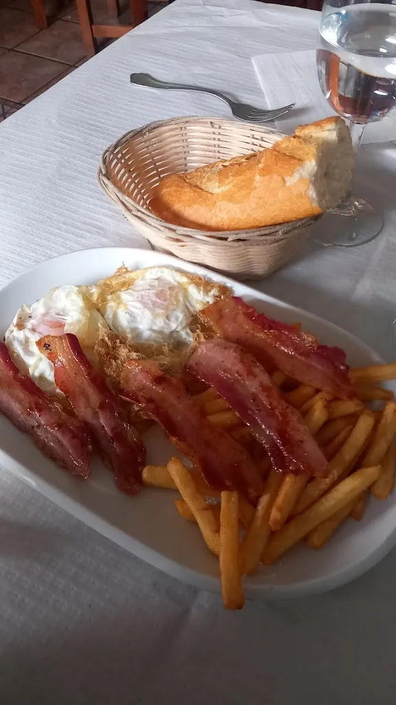 Sam Cerezo_Bar Eladio_Calatorao_review