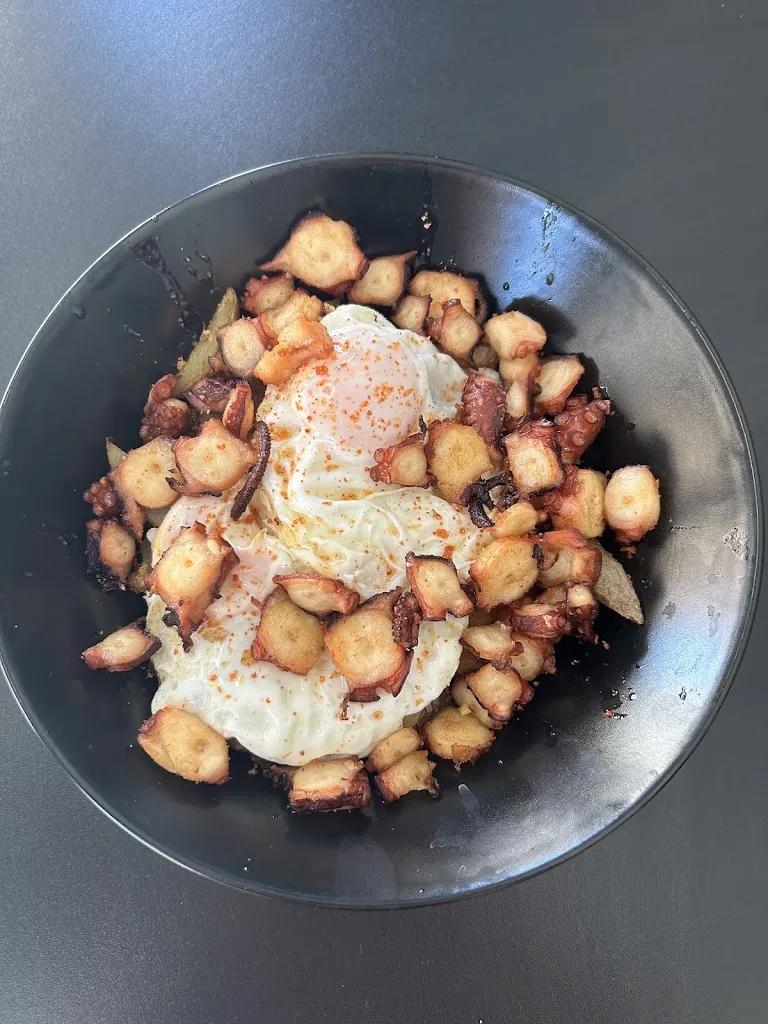 Lakoki_Caspe_slider_image_2