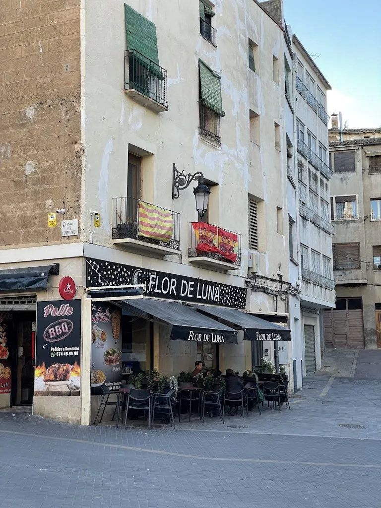 Flor de Luna_Caspe_slider_image_1