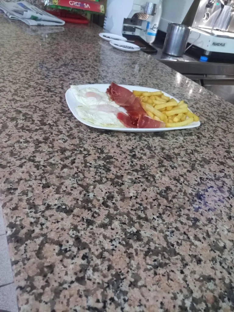 Ambar Cafeteria El Molino_Caspe_slider_image_2