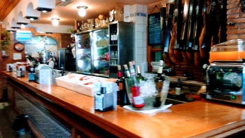 Restaurante El Montero de Cazorla Ventas restaurant in Cinco Olivas