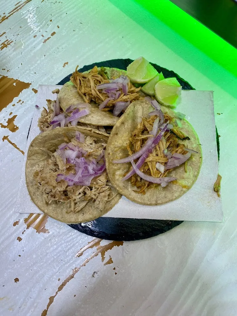 Jonathan28850_Restaurante El burro con tacos_Cetina_review