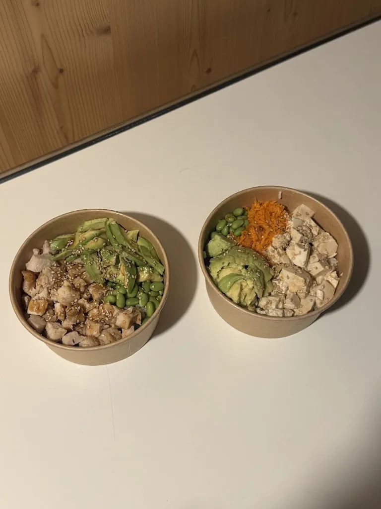 ATLANTICS Poke restaurant in Cetina