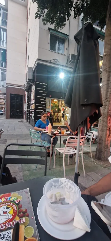 Juan Francisco V._Restaurante Tropicalissima_Cetina_review