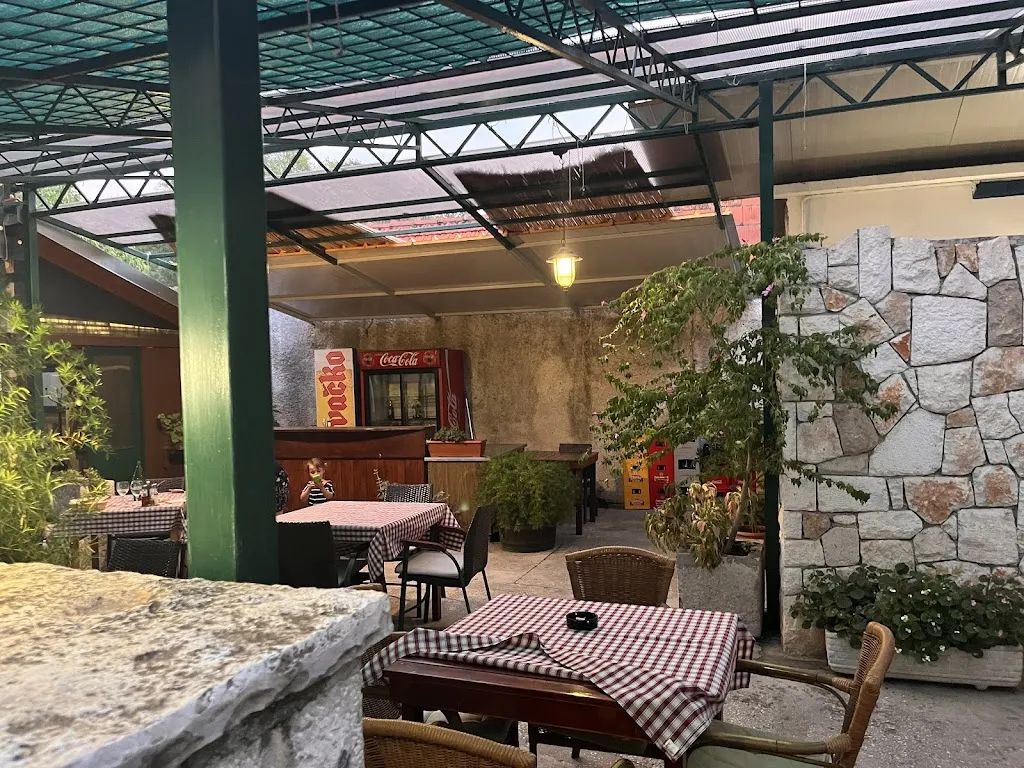 Konoba Cetina_Cetina_slider_image_1