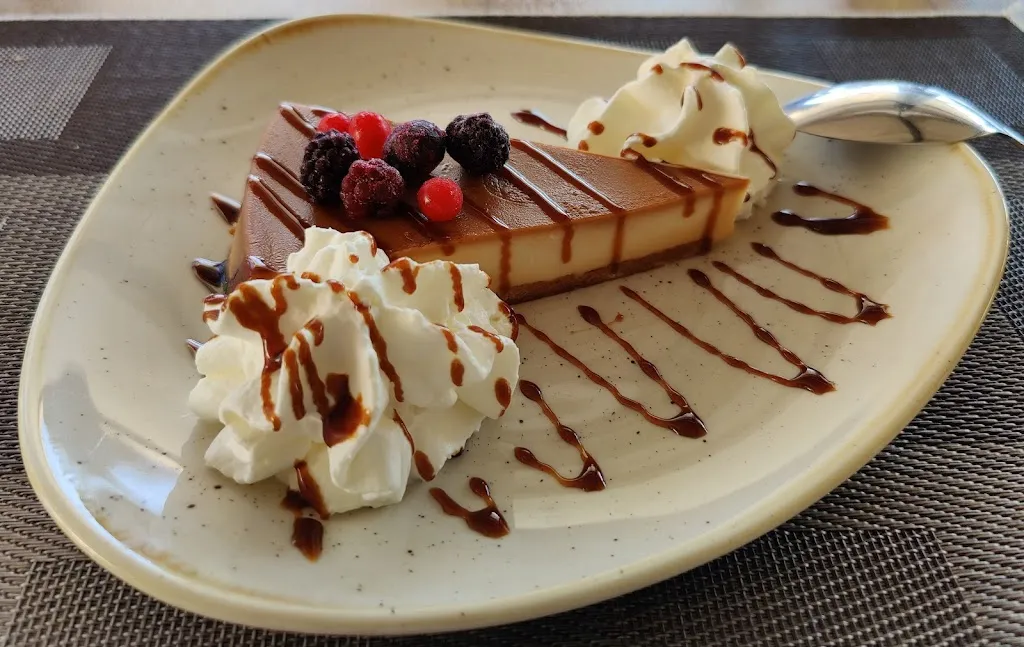 Nikki Parker_Ganimedes café-restaurante_Vélez-Rubio_review