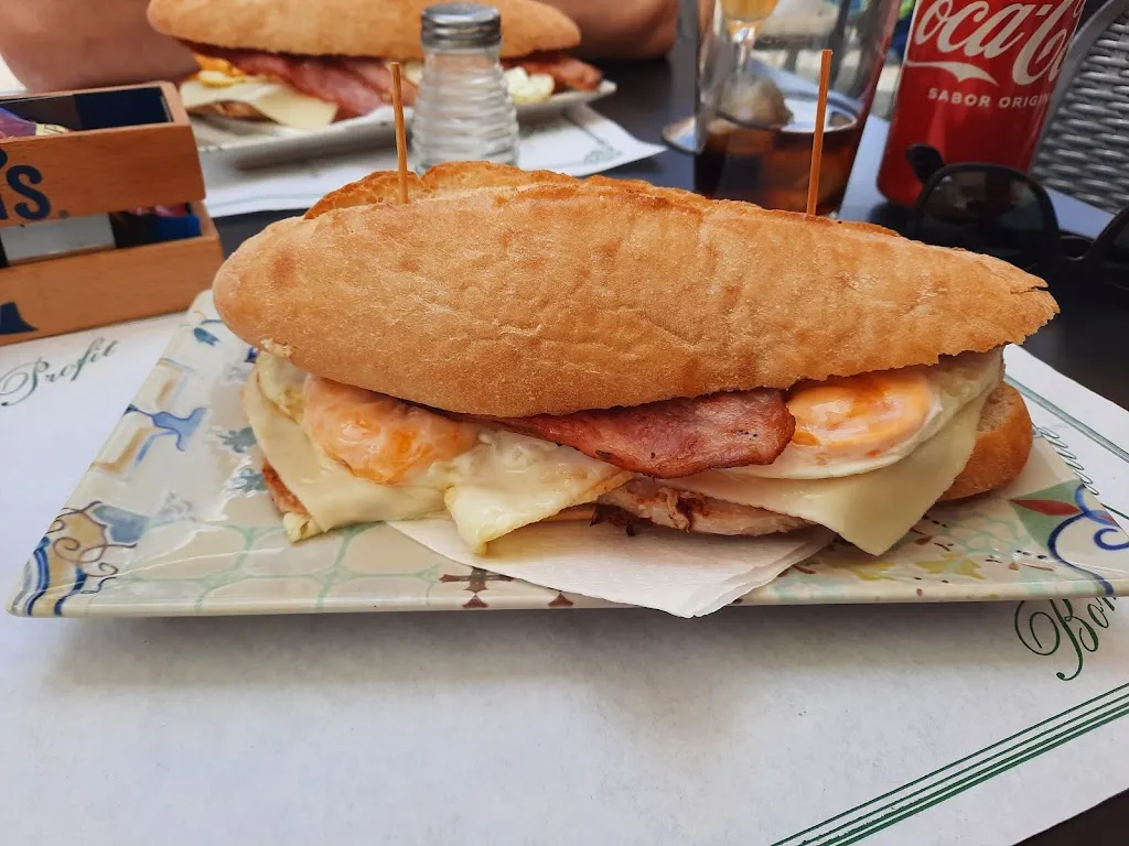 cobidubi du_Bar Puerta baja_Daroca_recensione