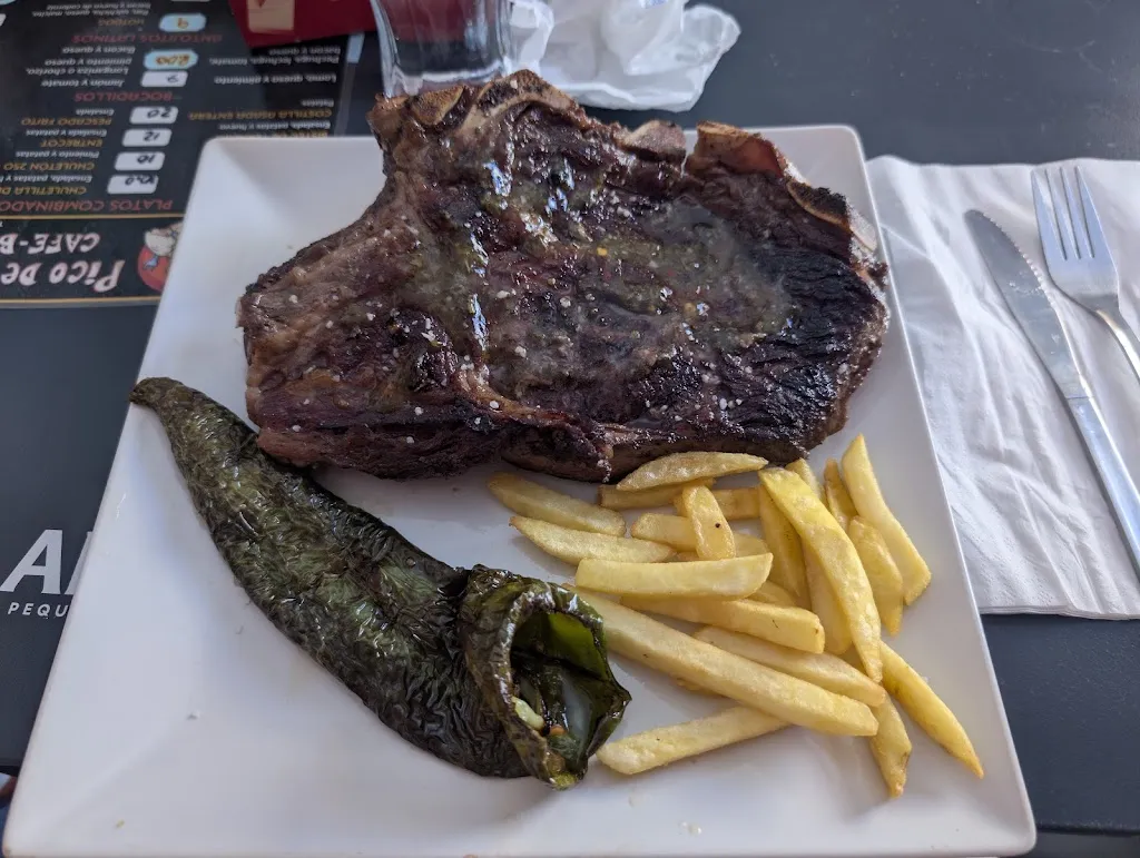 J81_Pico de todo café bar_Daroca_recensione