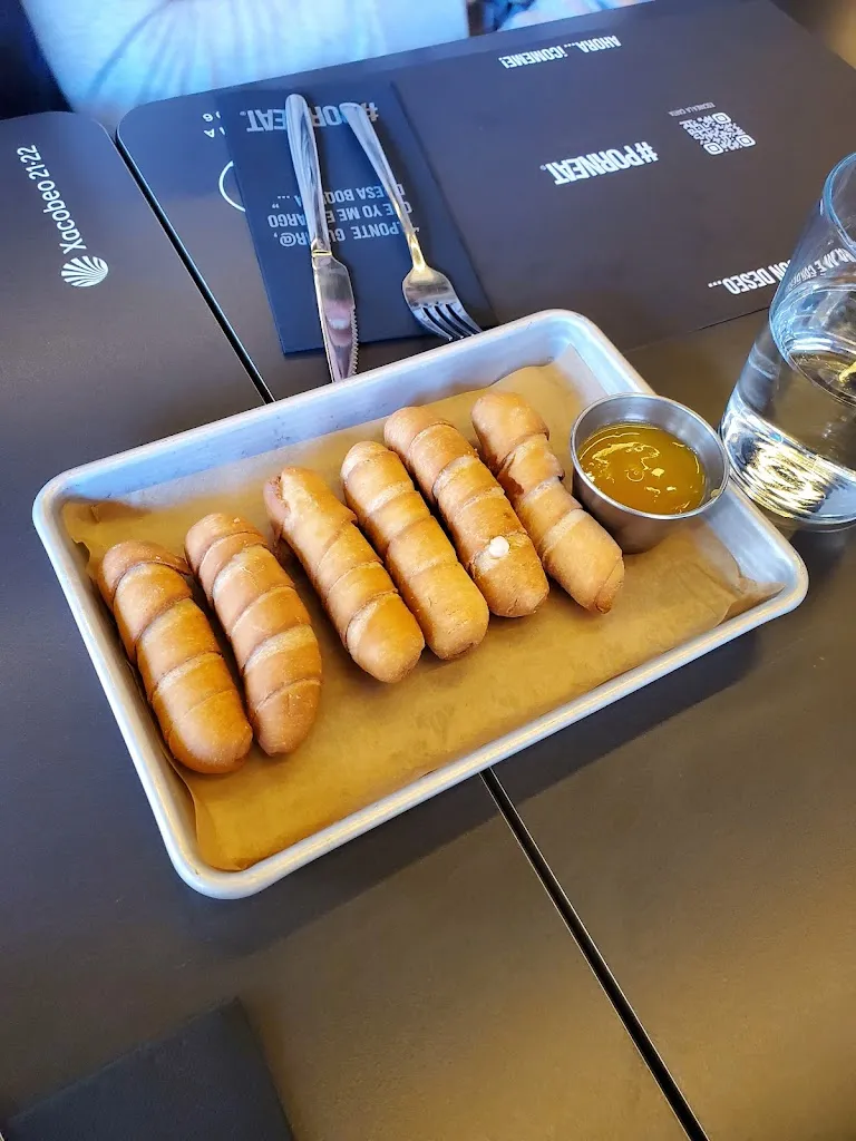 Menu_PORNEAT Hamburguesería | Ciudad Lineal_Daroca_image_7