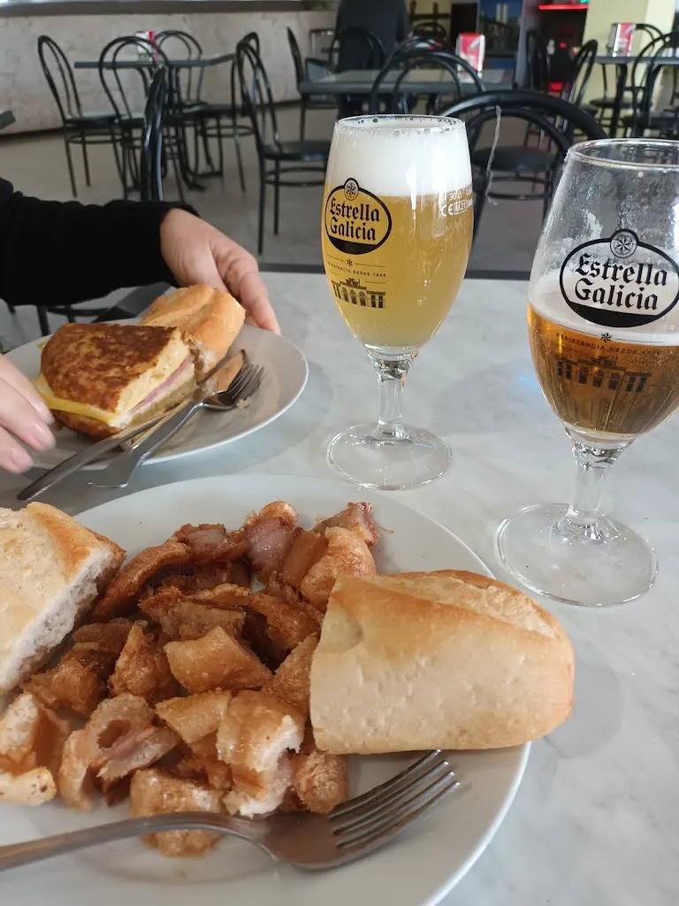 Menu_Cafetería-restaurante km 200_Embid de Ariza_image_6