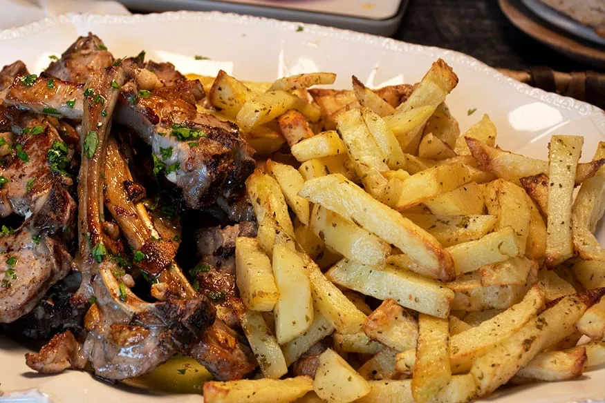 Cafetería-restaurante km 200_Embid de Ariza_slider_image_3