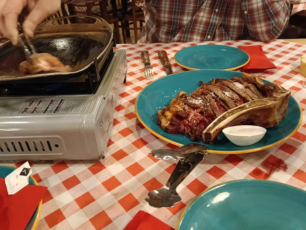 Elena Lopez Huelamo_La Destilería de Capone_Cuarte de Huerva_review