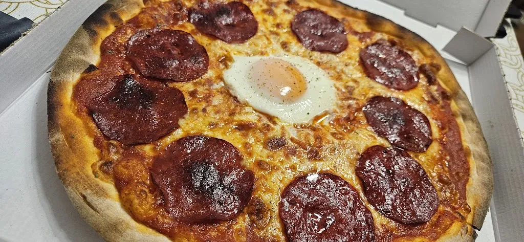 Maria Feral_Pizzeria Las Campanas de Florencia y Arroceria Onubense_Cuarte de Huerva_review