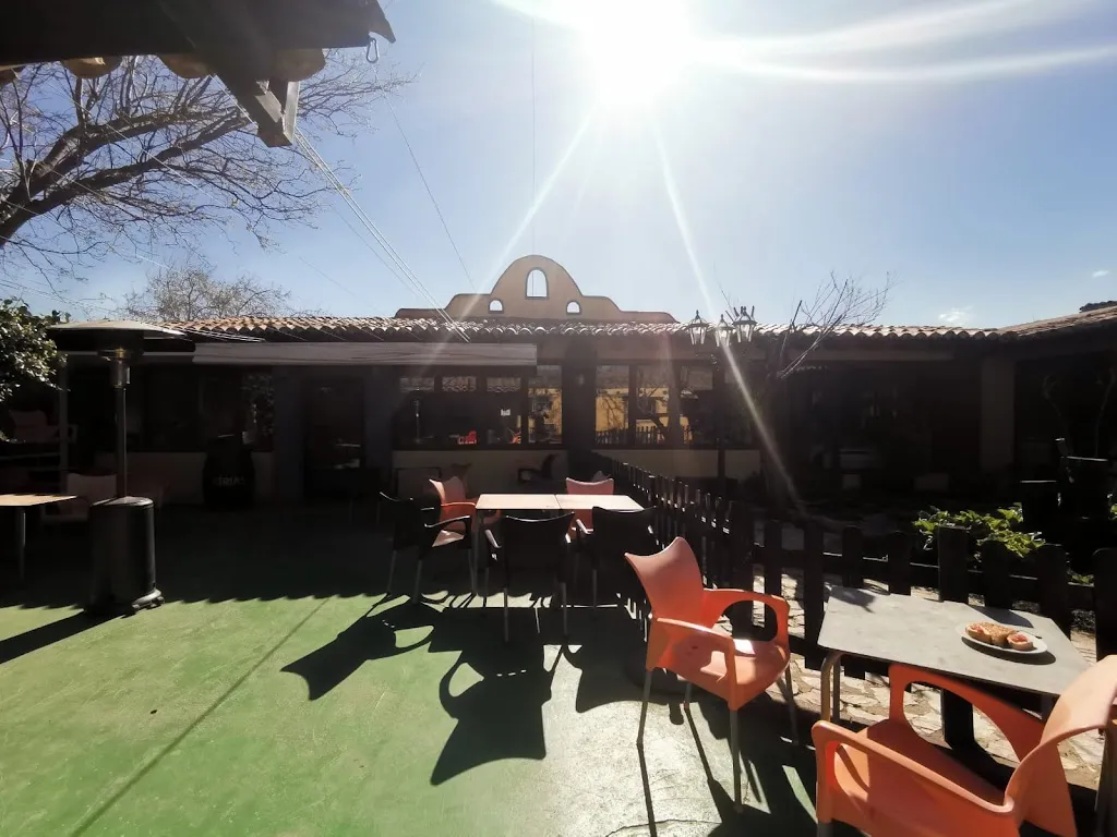 Restaurante El Monasterio de Santa Fe_Cuarte de Huerva_slider_image_3