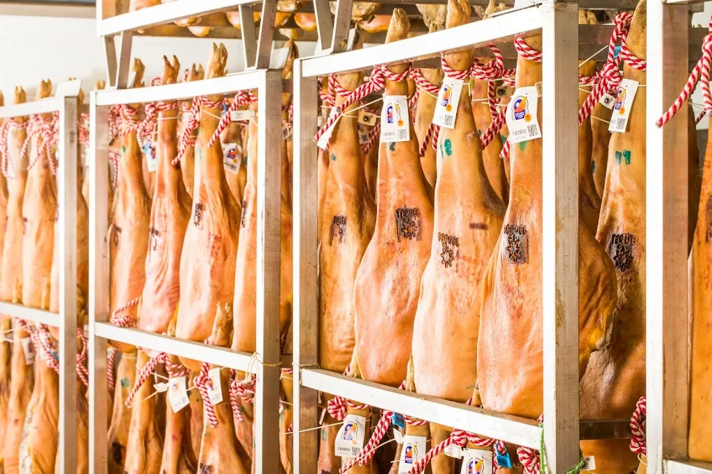 La Estrella del Jamón - Familia Gómez_Cuarte de Huerva_slider_image_1