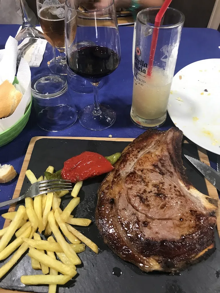 Javier Bielsa_Bar Vanguard_Épila_review